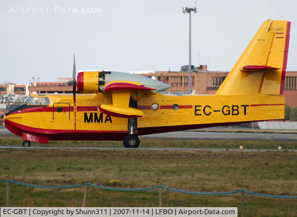 EC-GBT, Canadair CL-215T (CL-215-6B11) C/N 1054, Line up rwy 32R for departure