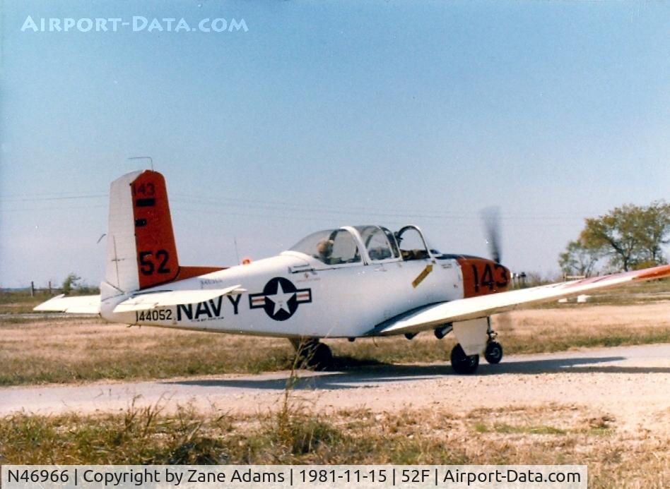N46966, Beech T-34B C/N BG-359, At Aero Valley (Northwest Regional)