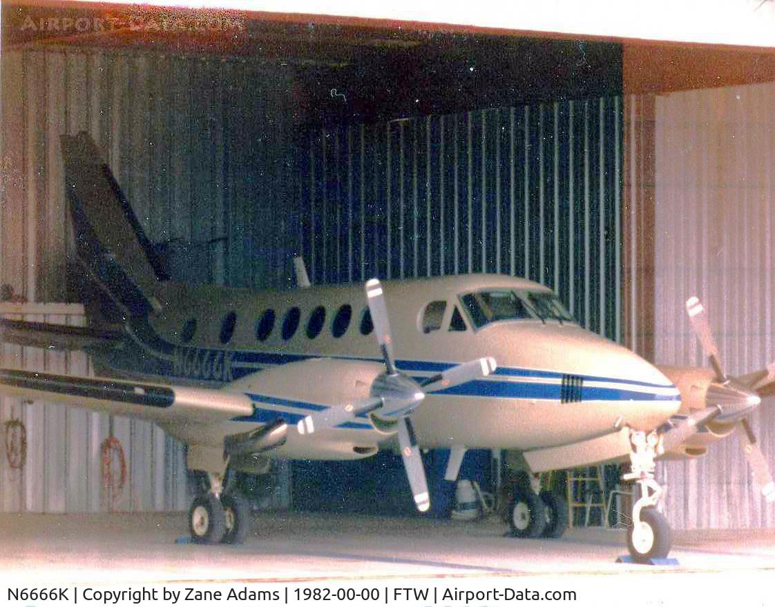 N6666K, Beech C90 King Air C/N Not found N6666K, One of many Aircraft owned by Tandy / Burnet 6666 Ranch with the N6666K Registration