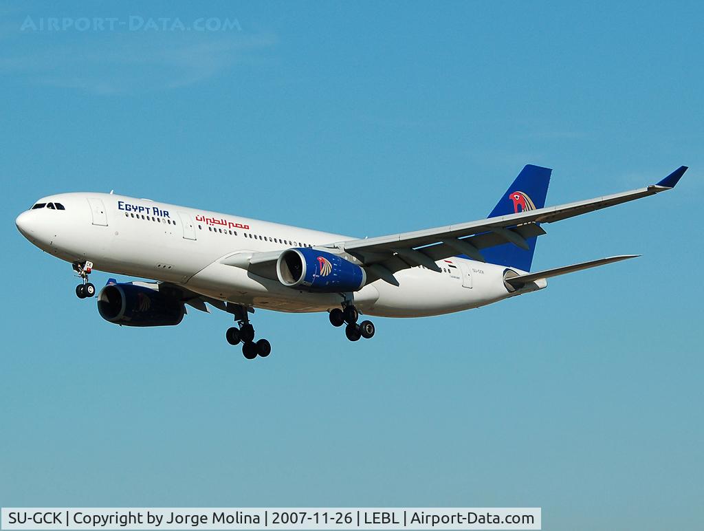 SU-GCK, 2006 Airbus A330-243 C/N 726, A333 on final to RWY 25R.