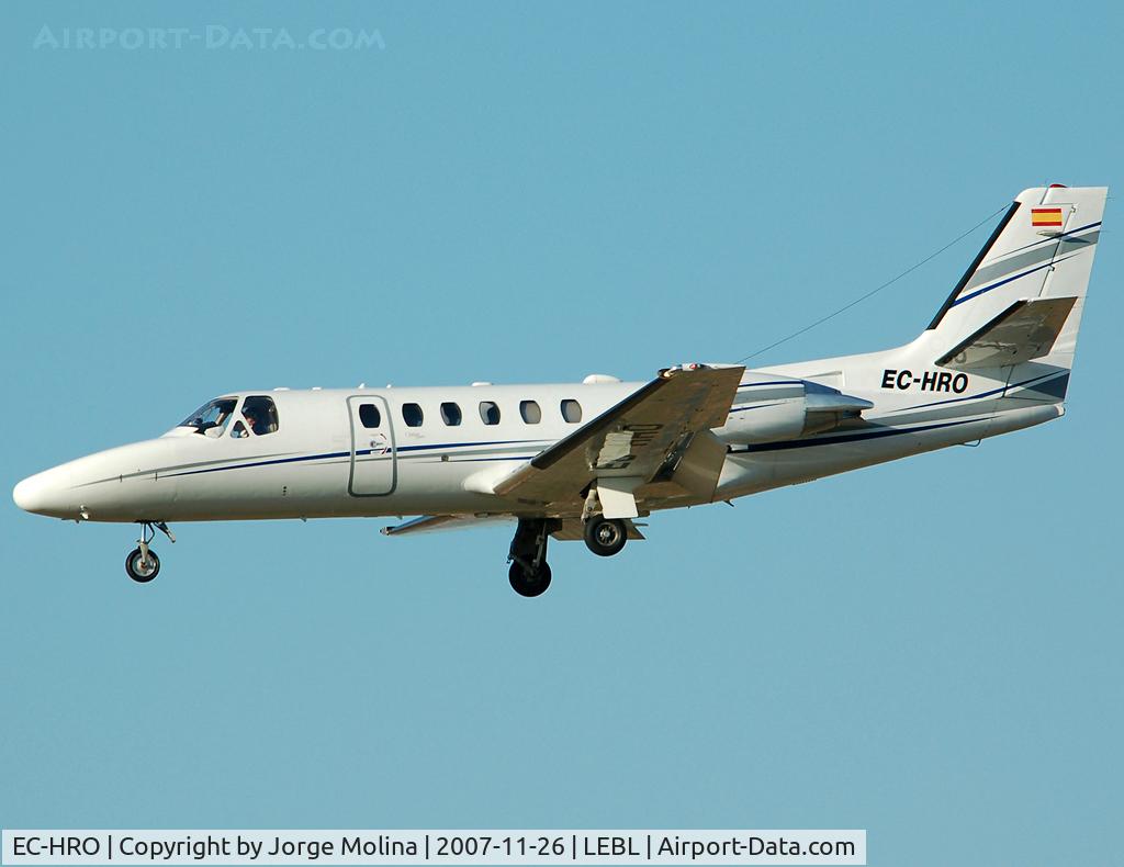 EC-HRO, 2000 Cessna 550 Citation Bravo C/N 550-0938, Clear to land RWY 25R.