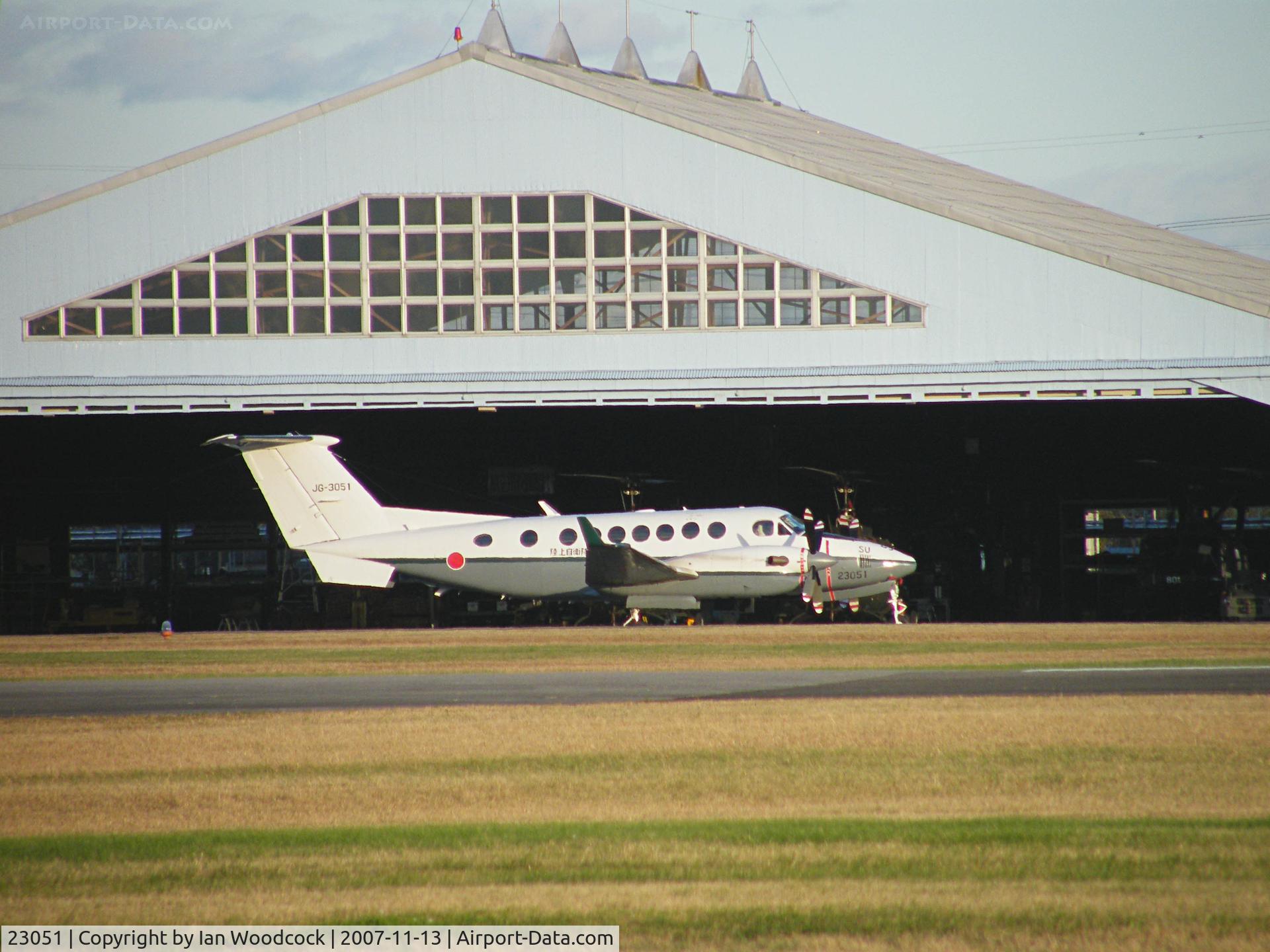 23051, Raytheon King Air LR-2 (B300) C/N FL-176, Beech 350/Utsonomiya-Tochigi