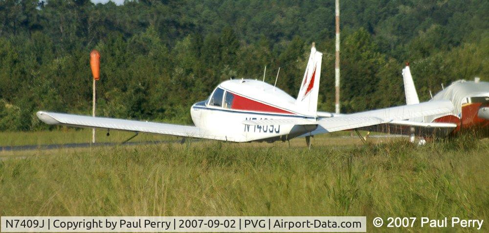 N7409J, 1968 Piper PA-28-140 C/N 28-24774, From here, it looks like I am in the bush