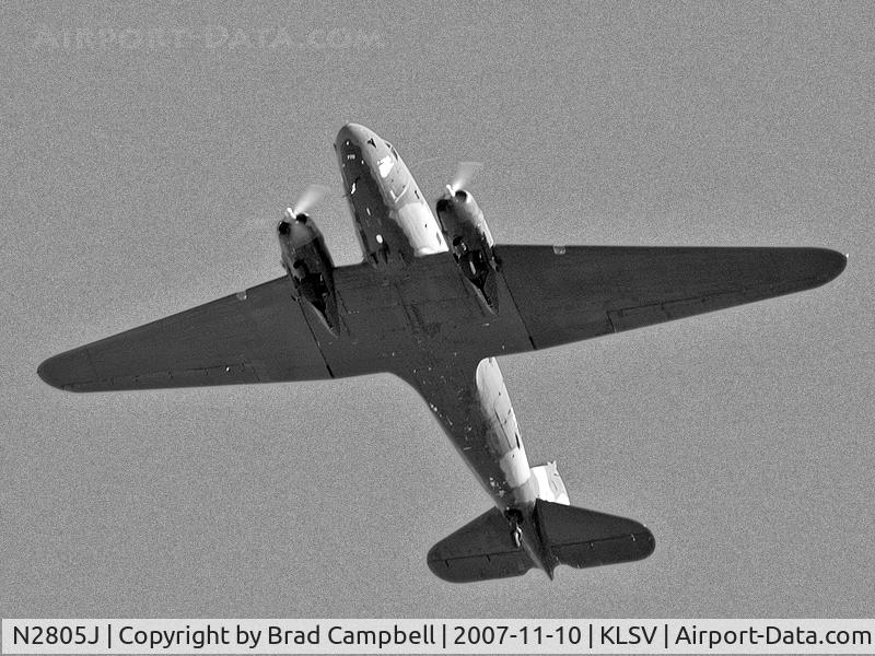 N2805J, 1944 Douglas DC3C-R-1830-90C C/N 20835, American Flight Museum Inc. - Topeka, Kansas / 1944 Douglas DC3C-R-1830-90C / Douglas AC-47D Spooky