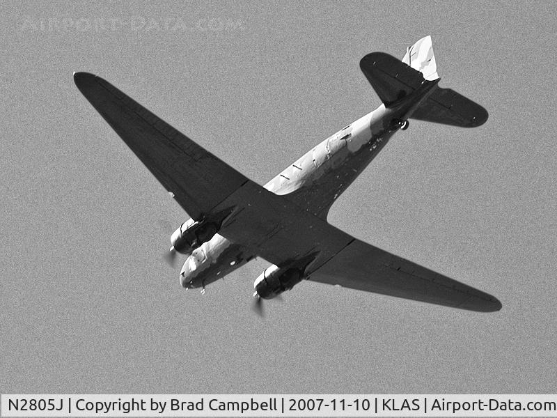 N2805J, 1944 Douglas DC3C-R-1830-90C C/N 20835, American Flight Museum Inc. - Topeka, Kansas / 1944 Douglas DC3C-R-1830-90C / Douglas AC-47D Spooky
