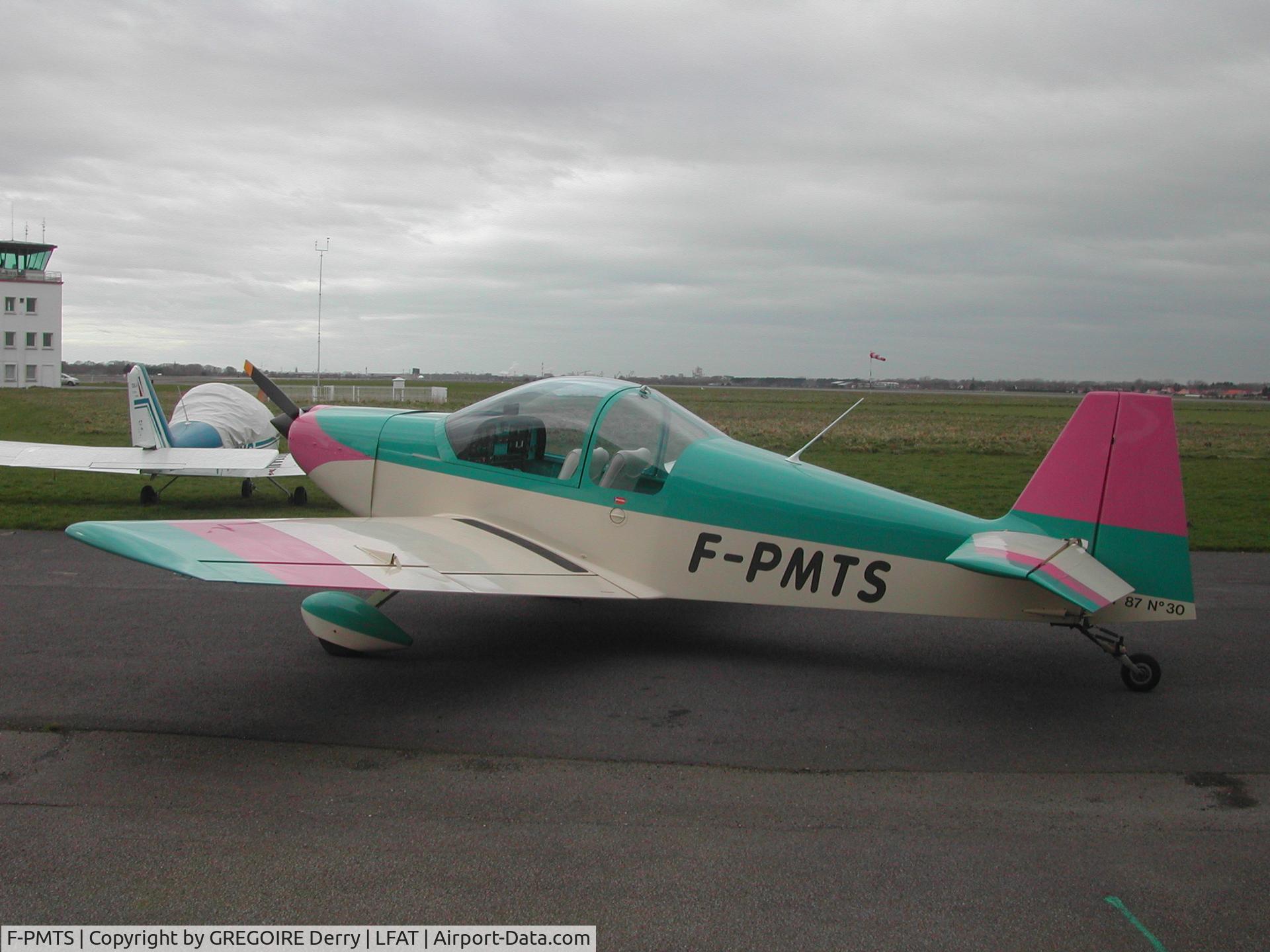 F-PMTS, Stern ST-87 Vega C/N 30, Stern ST87 Vega. 2 Seats.Range 4h30.Cruise speed 105 kt