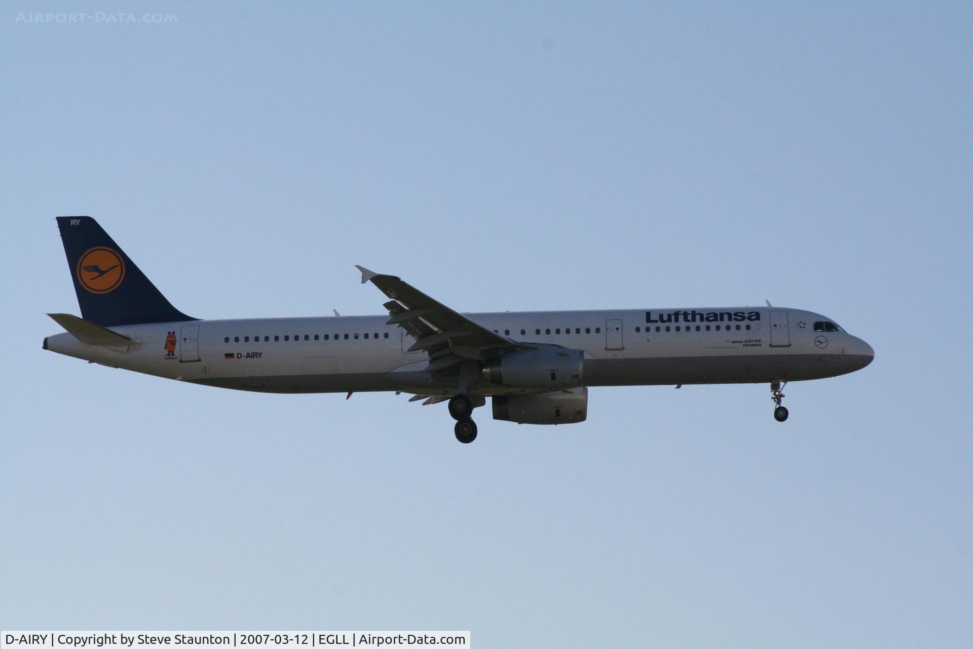 D-AIRY, 1998 Airbus A321-131 C/N 0901, Taken at Heathrow Airport March 2007