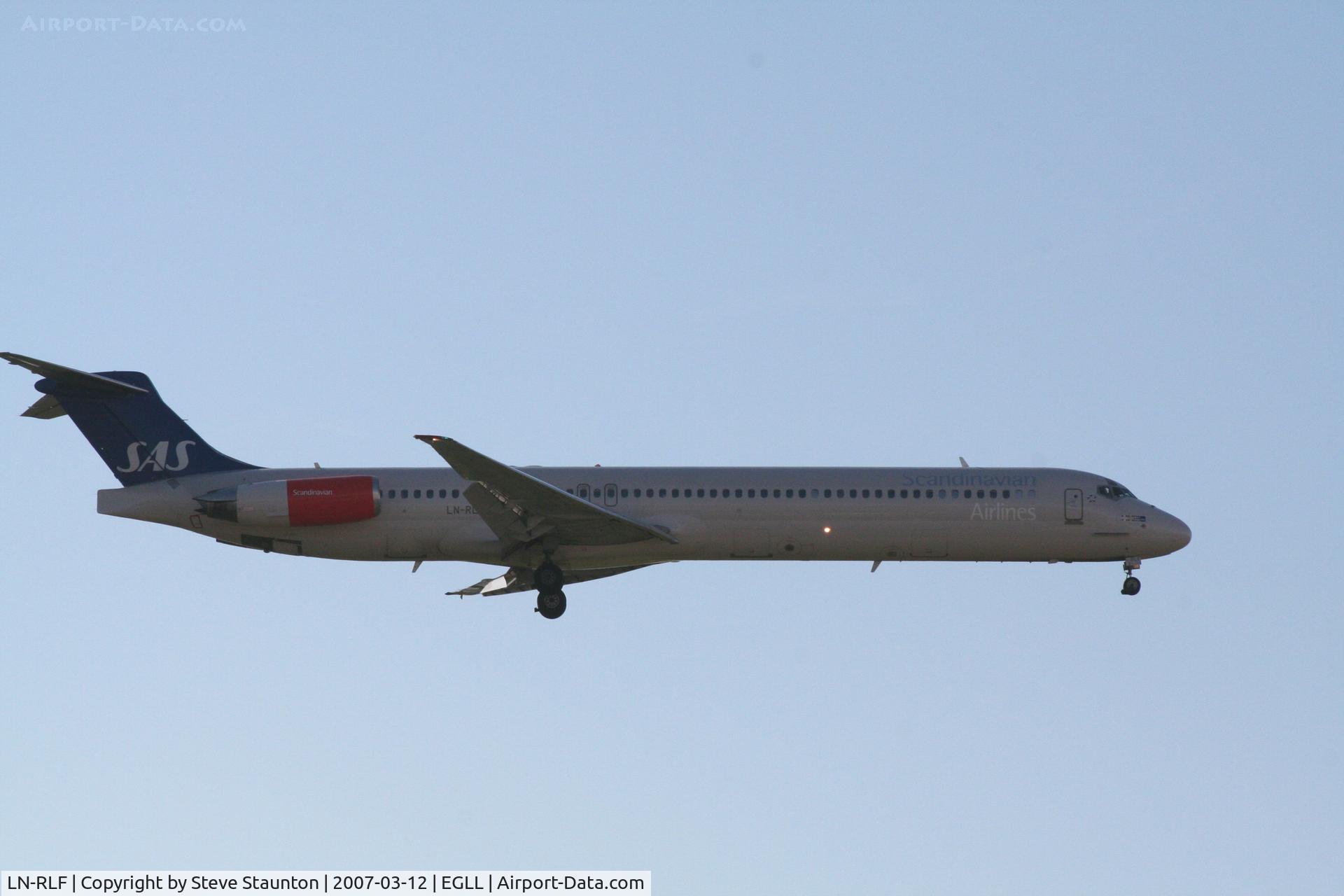 LN-RLF, 1985 McDonnell Douglas MD-82 (DC-9-82) C/N 49383, Taken at Heathrow Airport March 2007
