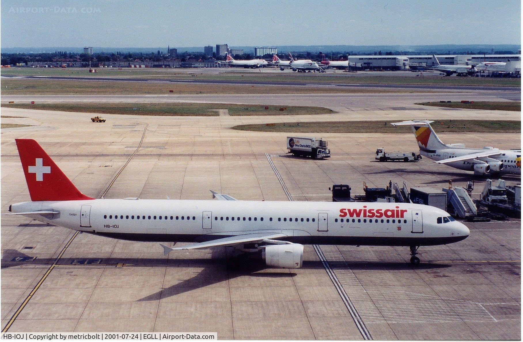 HB-IOJ, 1995 Airbus A321-211 C/N 891, taken at London Heathrow.