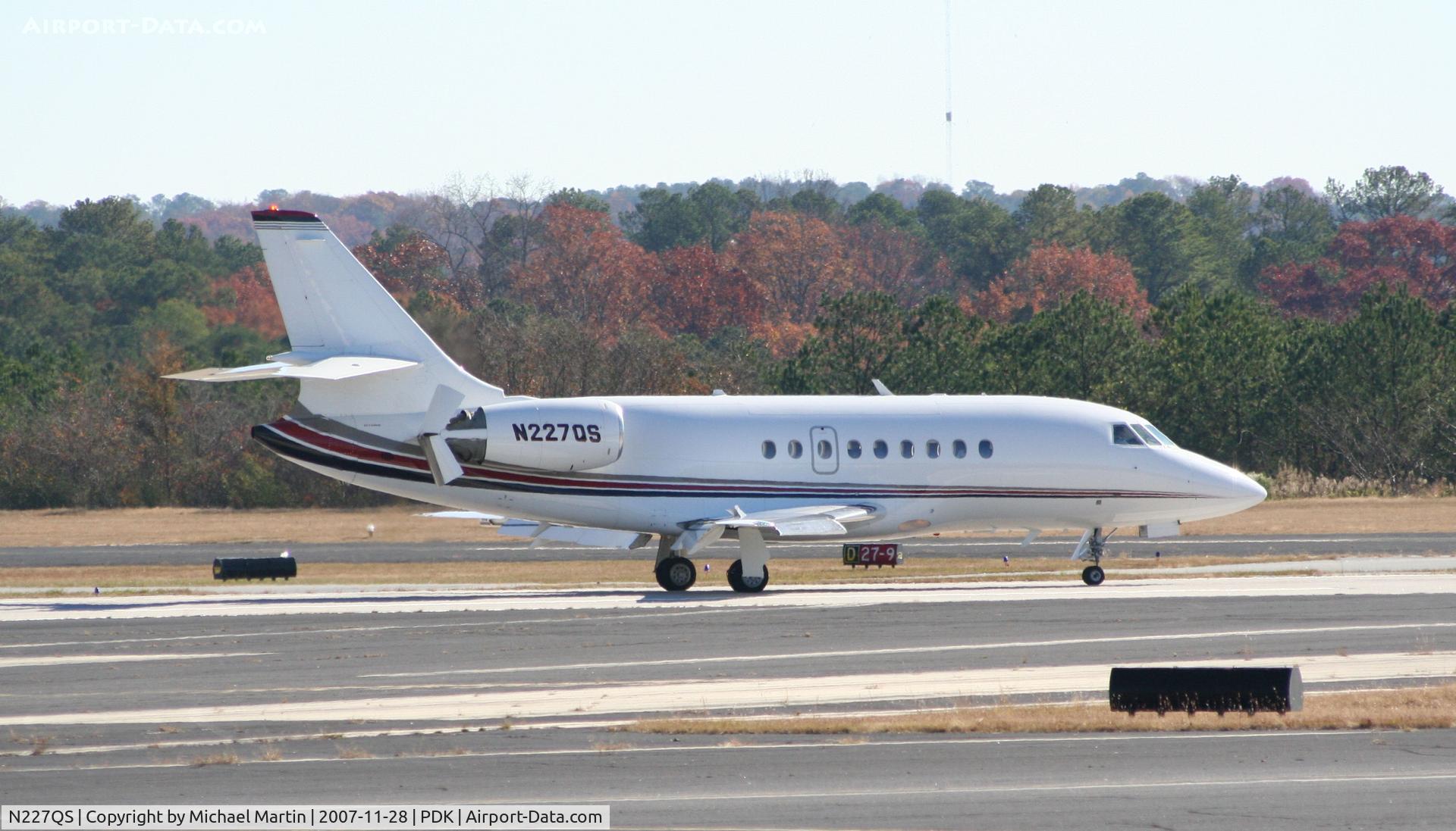 N227QS, 2000 Dassault Falcon 2000 C/N 127, Landing Runway 20L