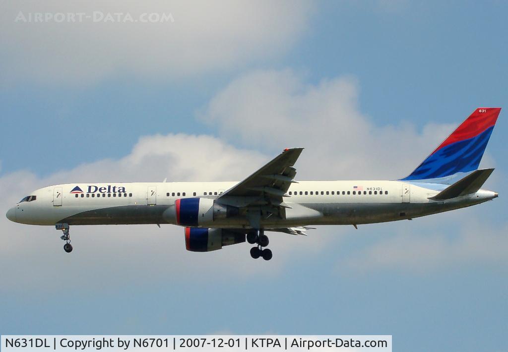 N631DL, 1987 Boeing 757-232 C/N 23612, 36L