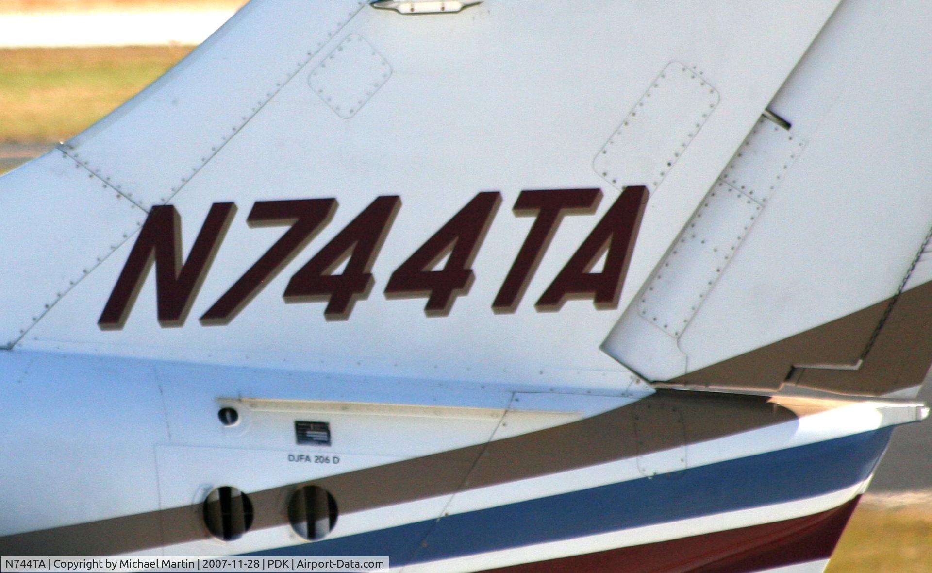 N744TA, 1999 Beechcraft 400A Beechjet C/N RK-245, Tail Numbers