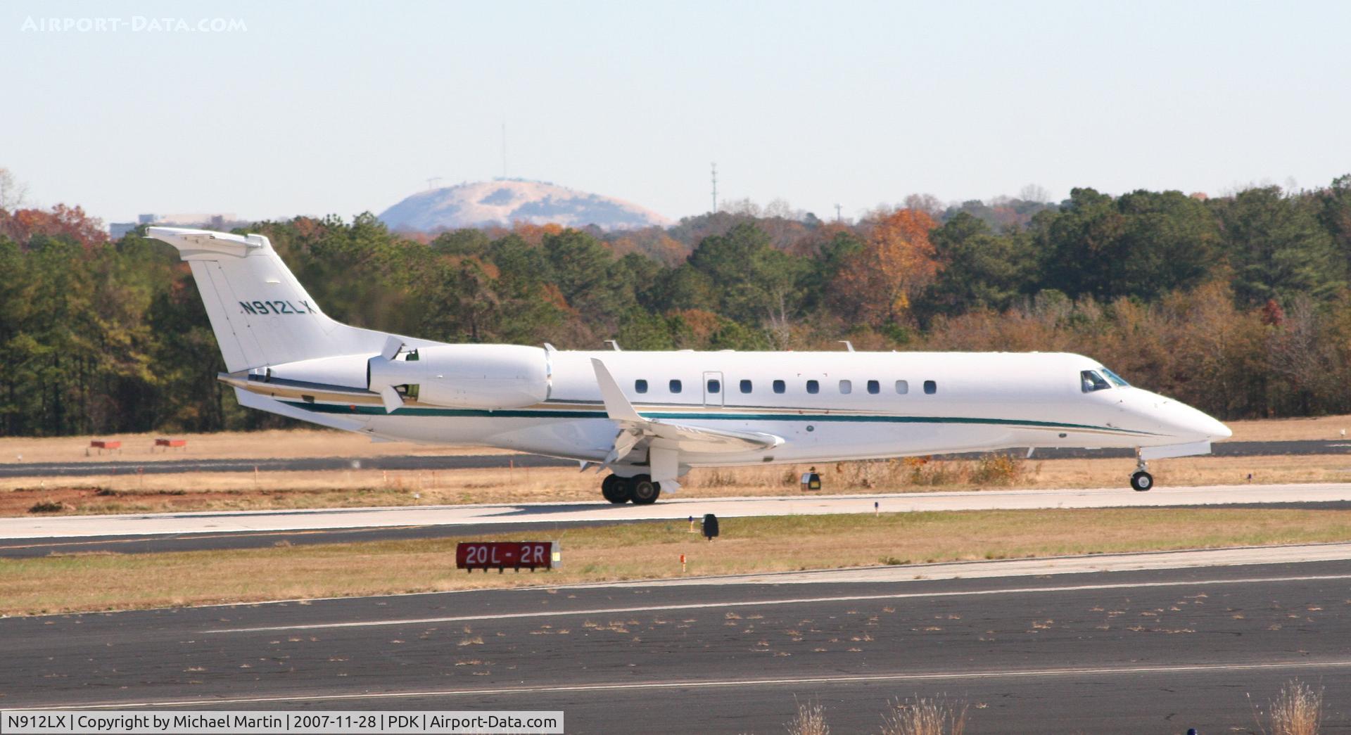 N912LX, 2007 Embraer EMB-135BJ Legacy C/N 14500993, Landing Runway 20L