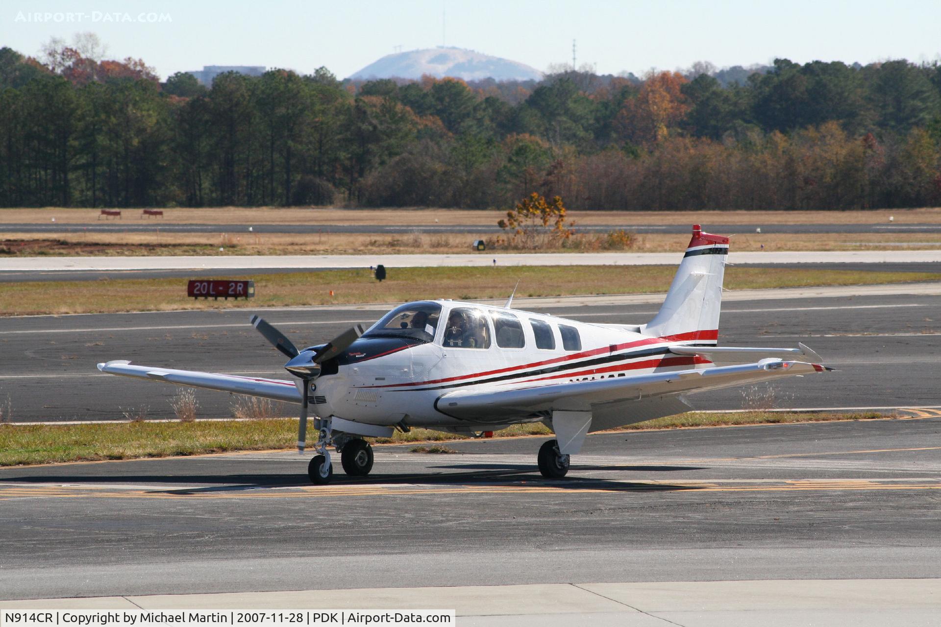 N914CR, Raytheon Aircraft Company G36 C/N E-3703, Taxing back from flight