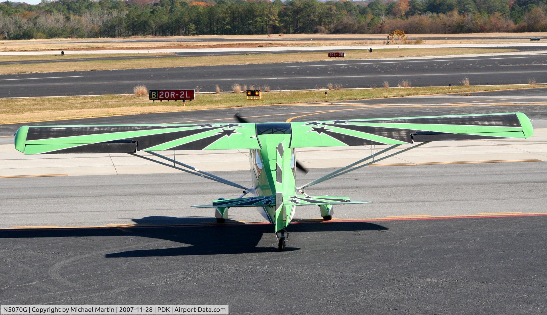 N5070G, 1980 Bellanca 8KCAB Super Decathlon C/N 640-80, Taxing to Run Up Area