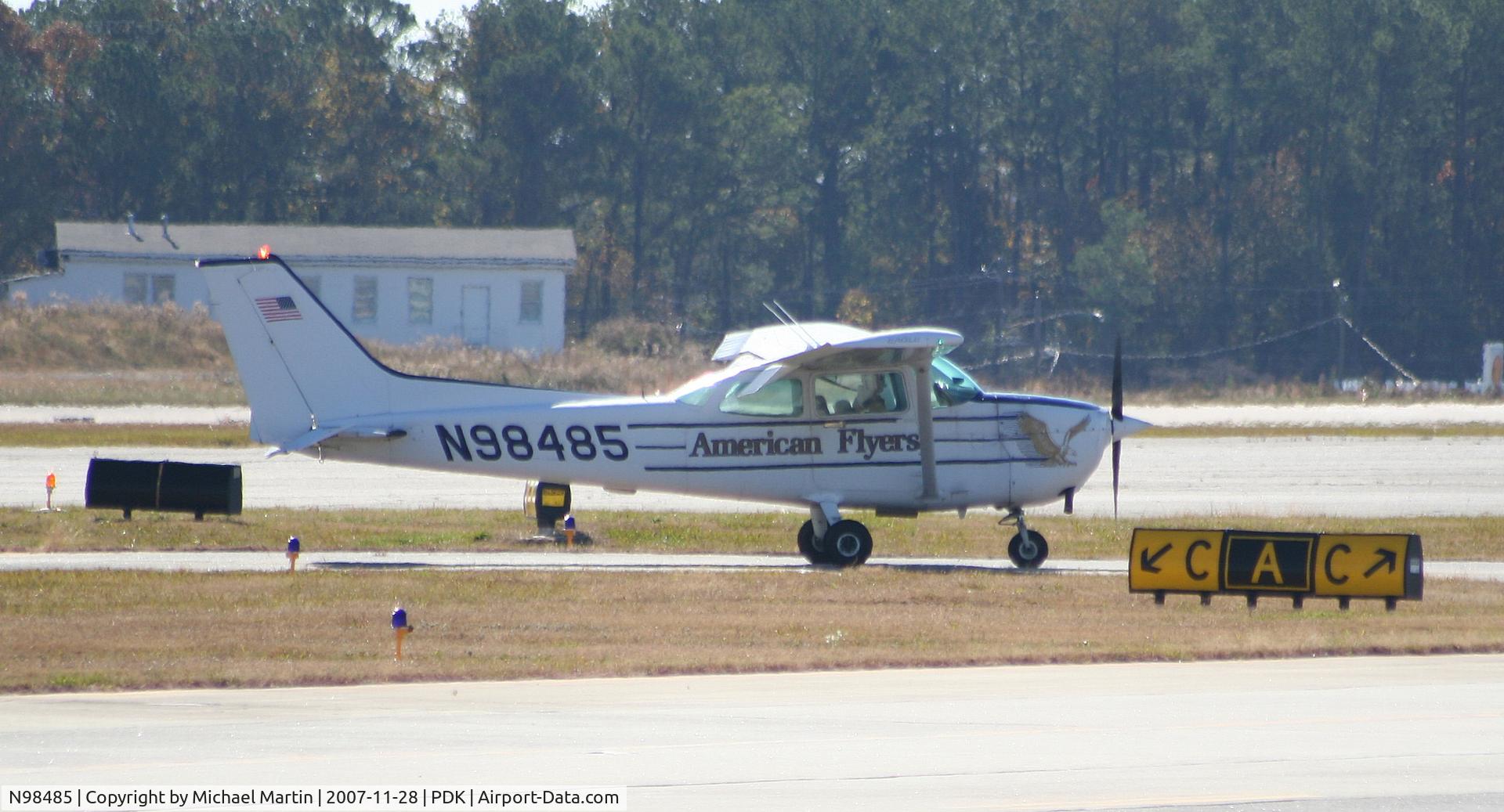 N98485, 1985 Cessna 172P C/N 17276299, Student Pilot