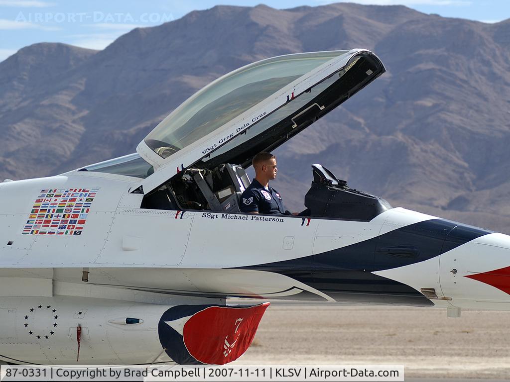 87-0331, General Dynamics F-16C Fighting Falcon C/N 5C-592, United States - US Air Force (USAF) - General Dynamics F-16C Fighting Falcon - Thunderbird No. 7