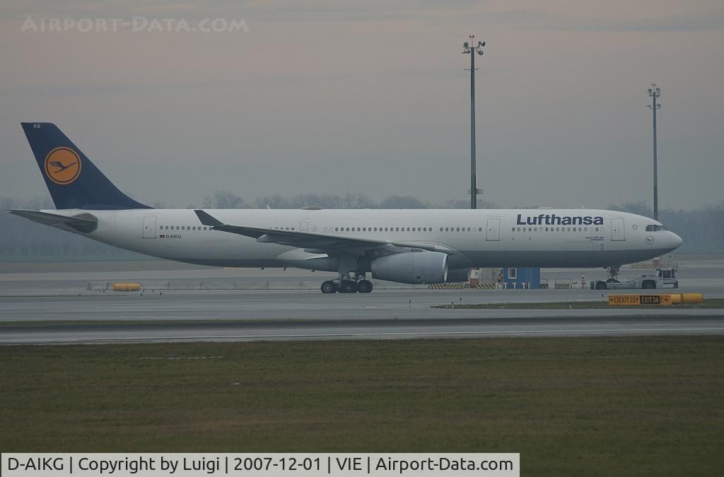 D-AIKG, 2005 Airbus A330-343X C/N 645, Lufthansa A330-300