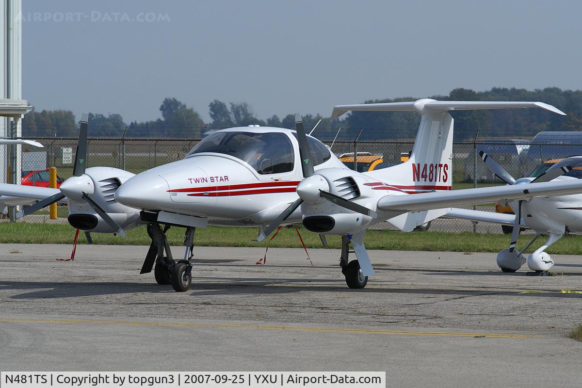 N481TS, 2007 Diamond DA-42 Twin Star C/N 42.AC081, Parked by Diamond Flight Centre.