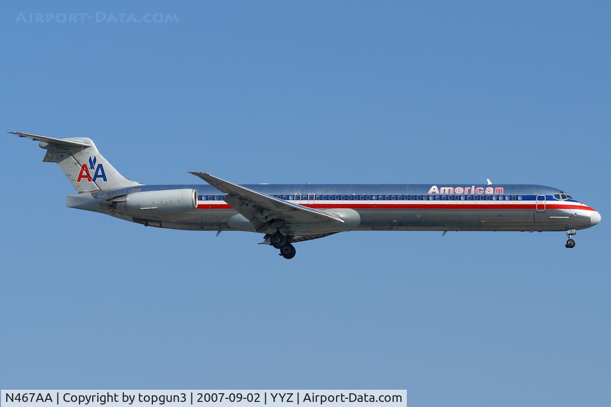 N467AA, 1988 McDonnell Douglas MD-82 (DC-9-82) C/N 49597, Short final for RWY23.