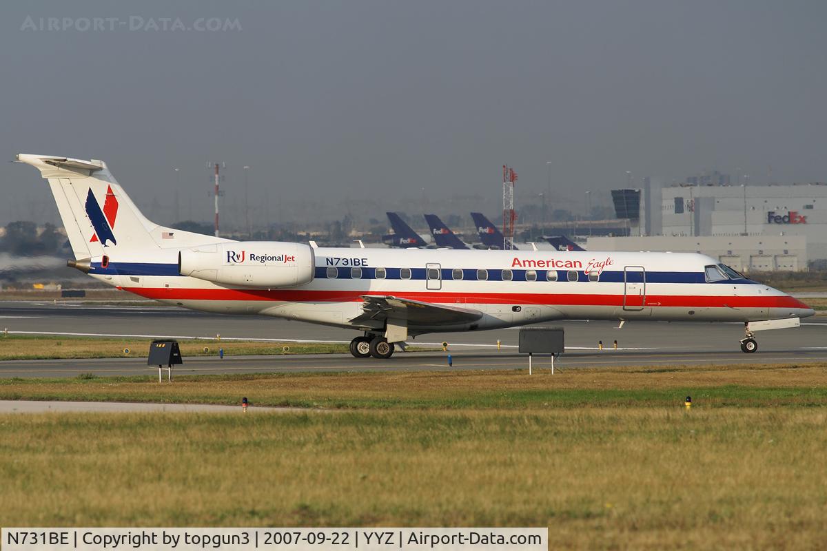 N731BE, 2000 Embraer ERJ-135LR (EMB-135LR) C/N 145356, Taxiing for departure via RWY23.