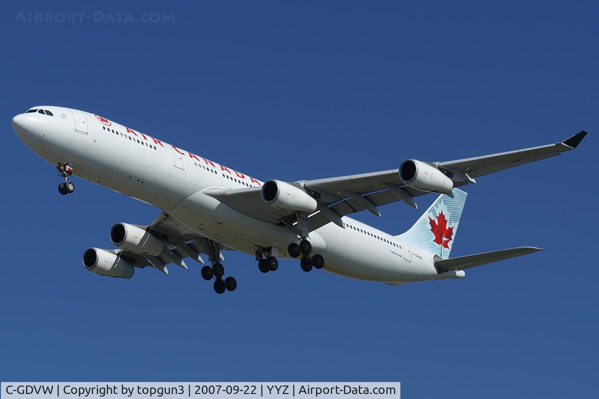 C-GDVW, 1999 Airbus A340-313 C/N 273, Short final for RWY24R.