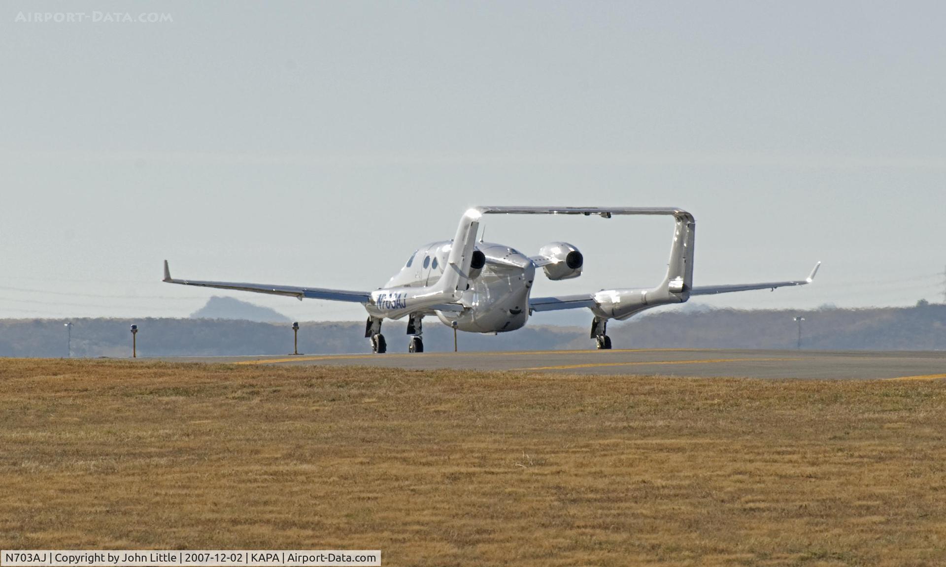 N703AJ, 2007 Adam Aircraft A700 C/N 0003, Taking off 17L