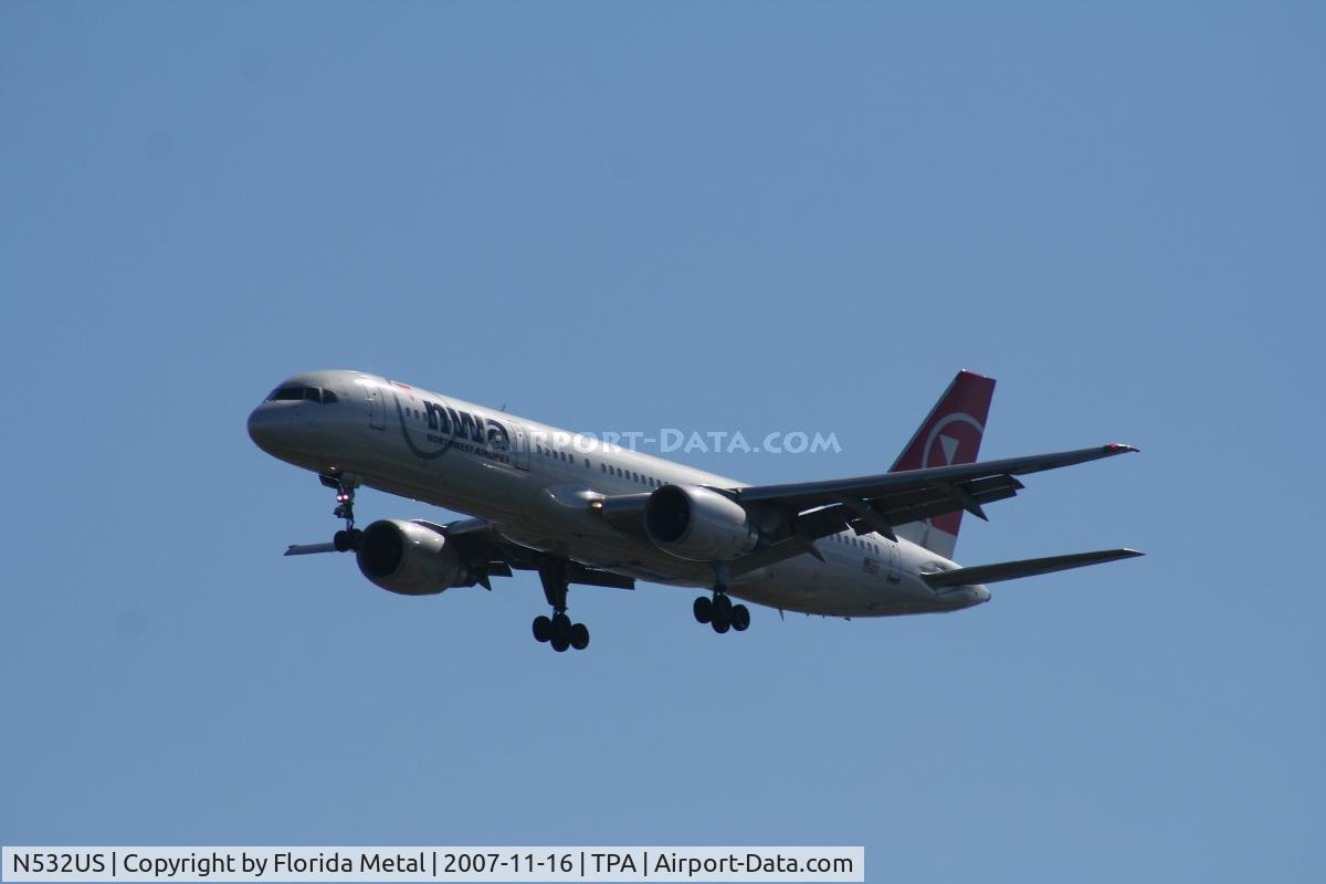 N532US, 1988 Boeing 757-251 C/N 24263, Northwest