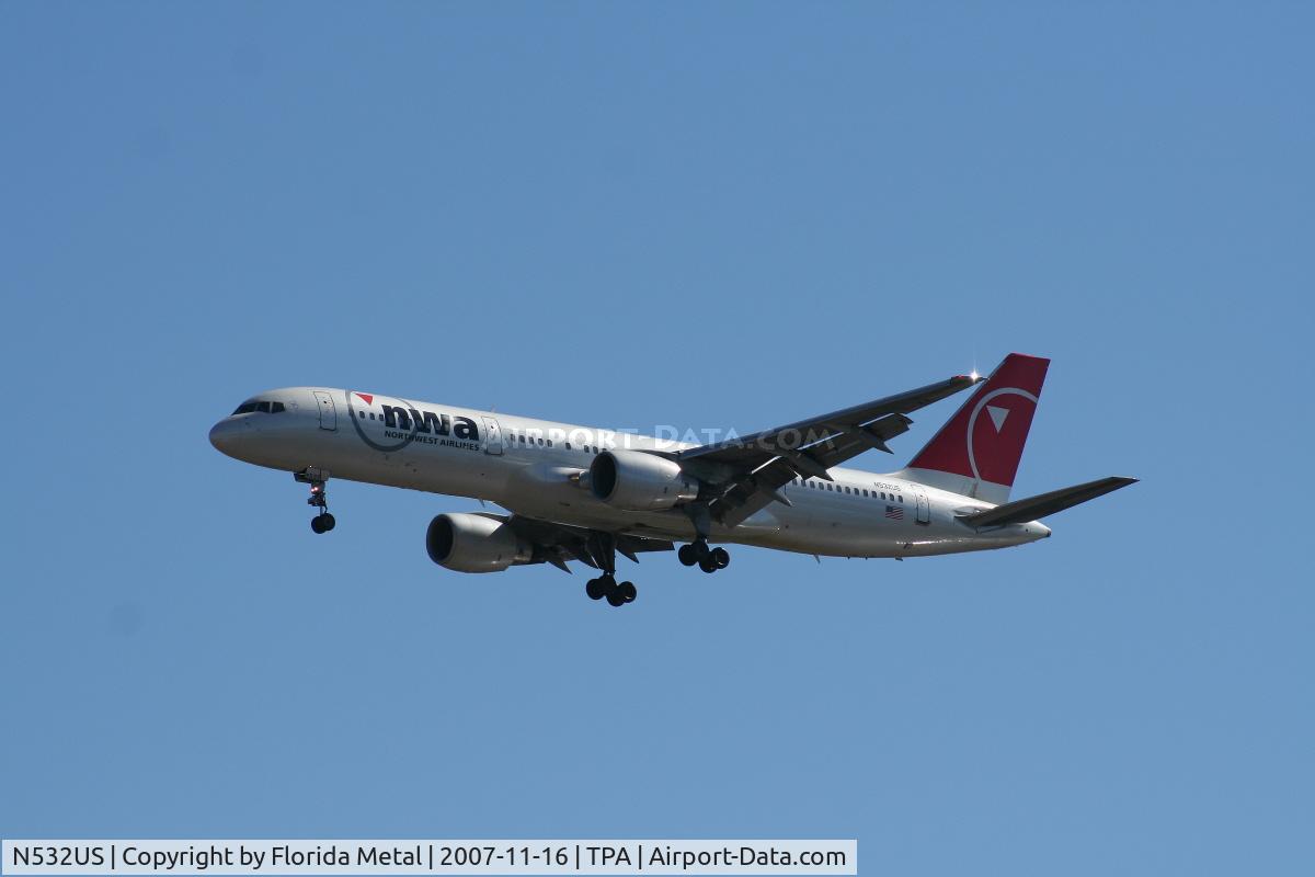 N532US, 1988 Boeing 757-251 C/N 24263, Northwest