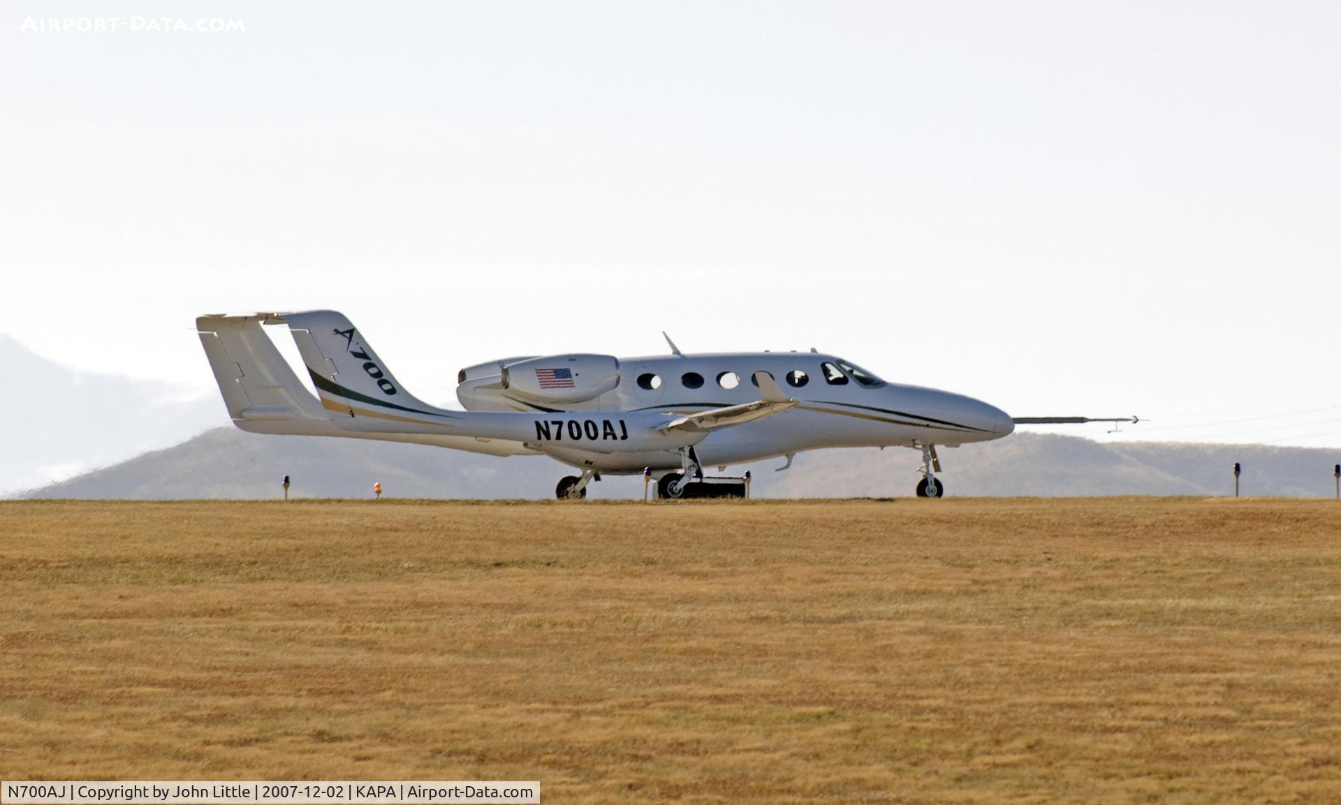 N700AJ, 2007 Adam Aircraft A700 C/N 0004, Cleared for take-off 17L