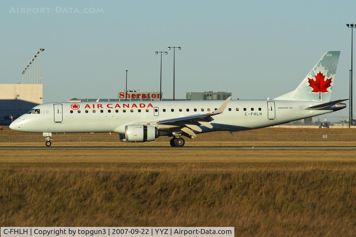 C-FHLH, 2007 Embraer 190AR (ERJ-190-100IGW) C/N 19000068, Landing on RWY33L.