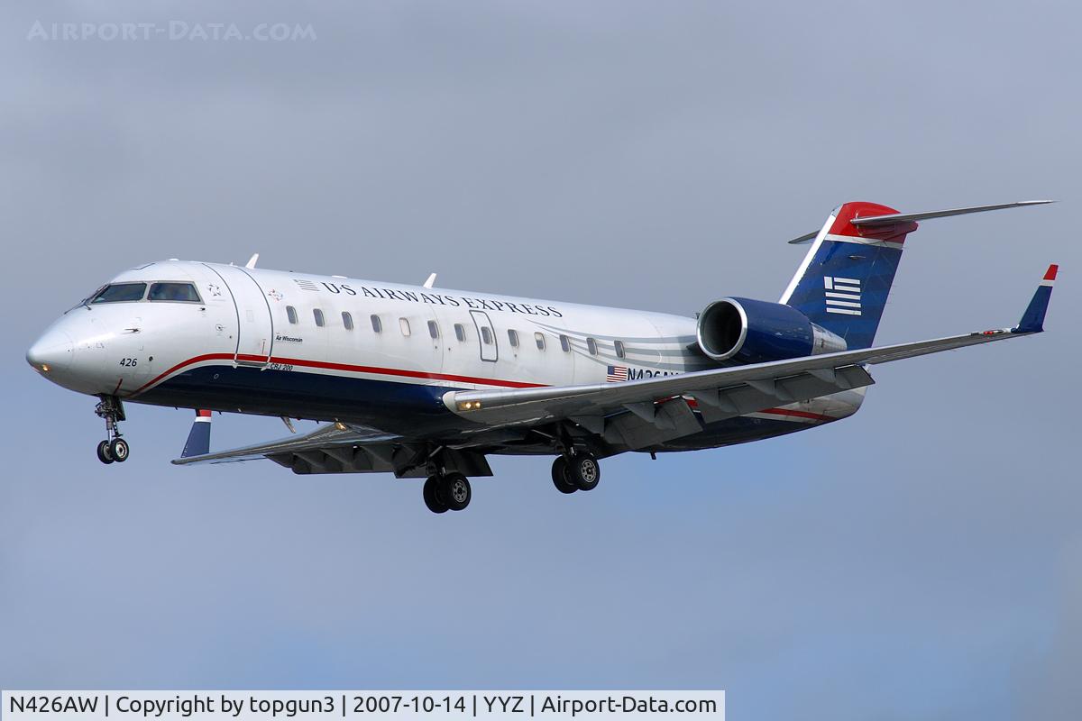 N426AW, 2002 Bombardier CRJ-200LR (CL-600-2B19) C/N 7669, Short final for RWY23.