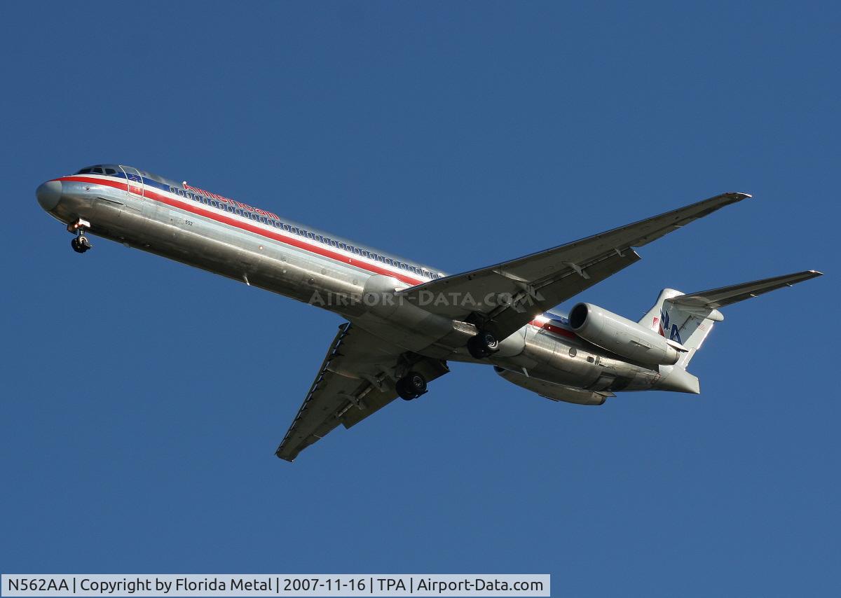 N562AA, 1987 McDonnell Douglas MD-83 (DC-9-83) C/N 49344, American