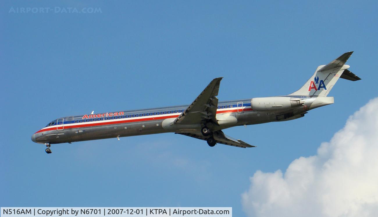 N516AM, 1990 McDonnell Douglas MD-82 (DC-9-82) C/N 49893, 36L
