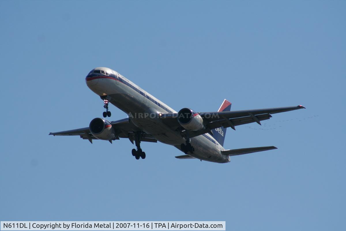 N611DL, 1985 Boeing 757-232 C/N 22818, Delta