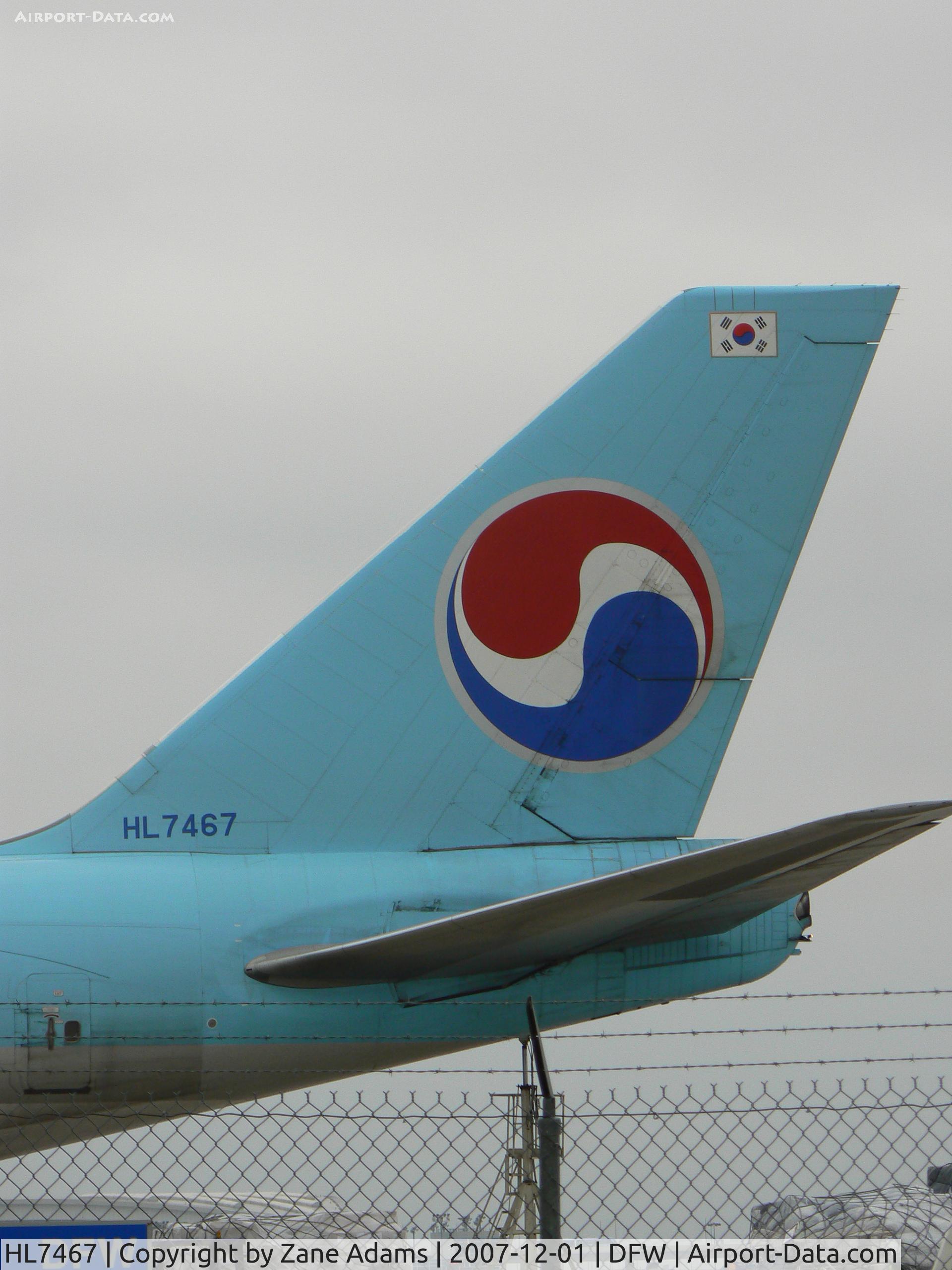HL7467, 2001 Boeing 747-4B5F/SCD C/N 27073, On the west freight ramp at DFW