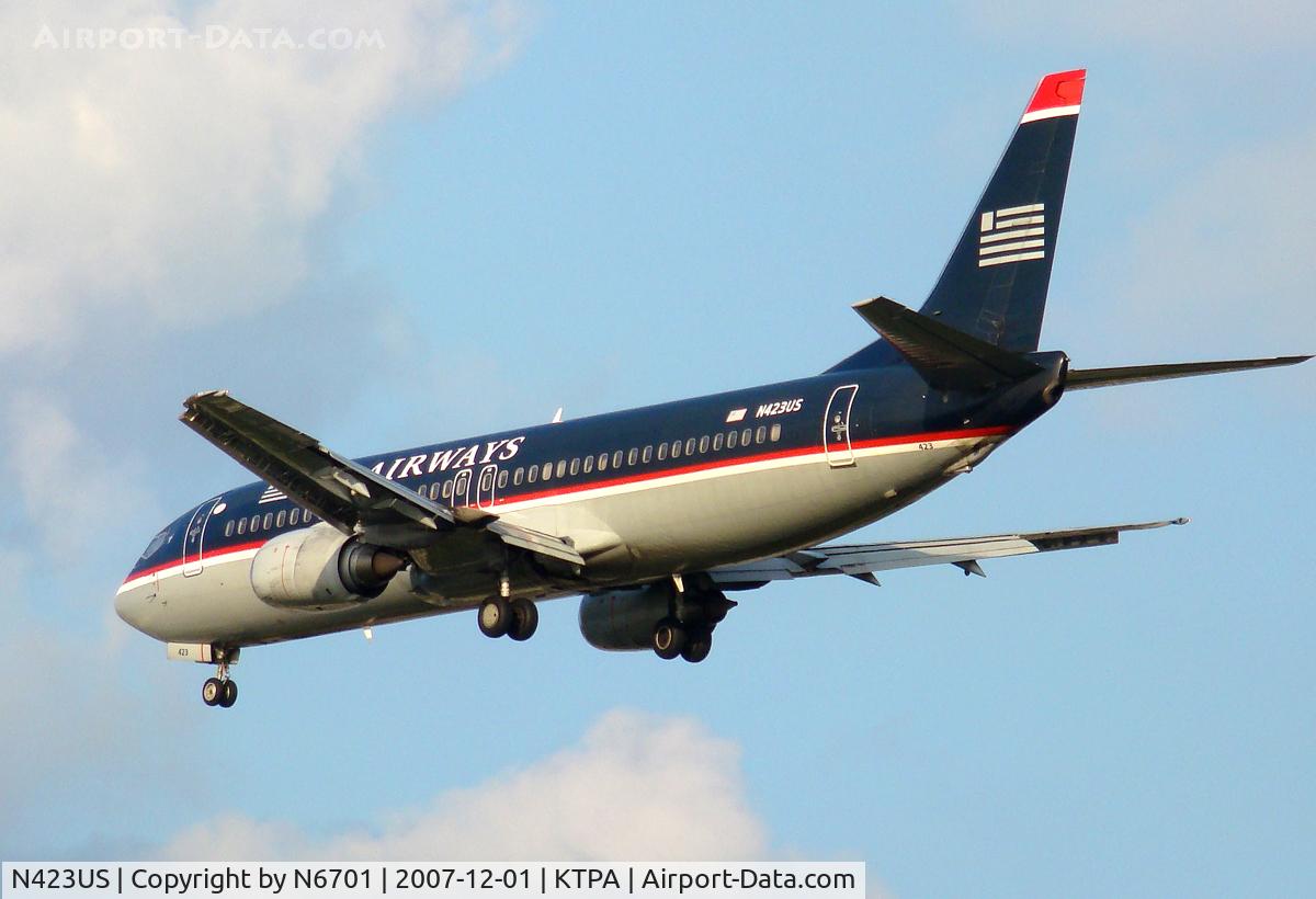 N423US, 1989 Boeing 737-401 C/N 23990, 36L