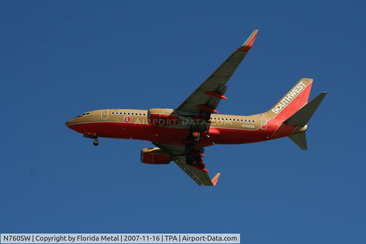N760SW, 2000 Boeing 737-7H4 C/N 27874, Southwest