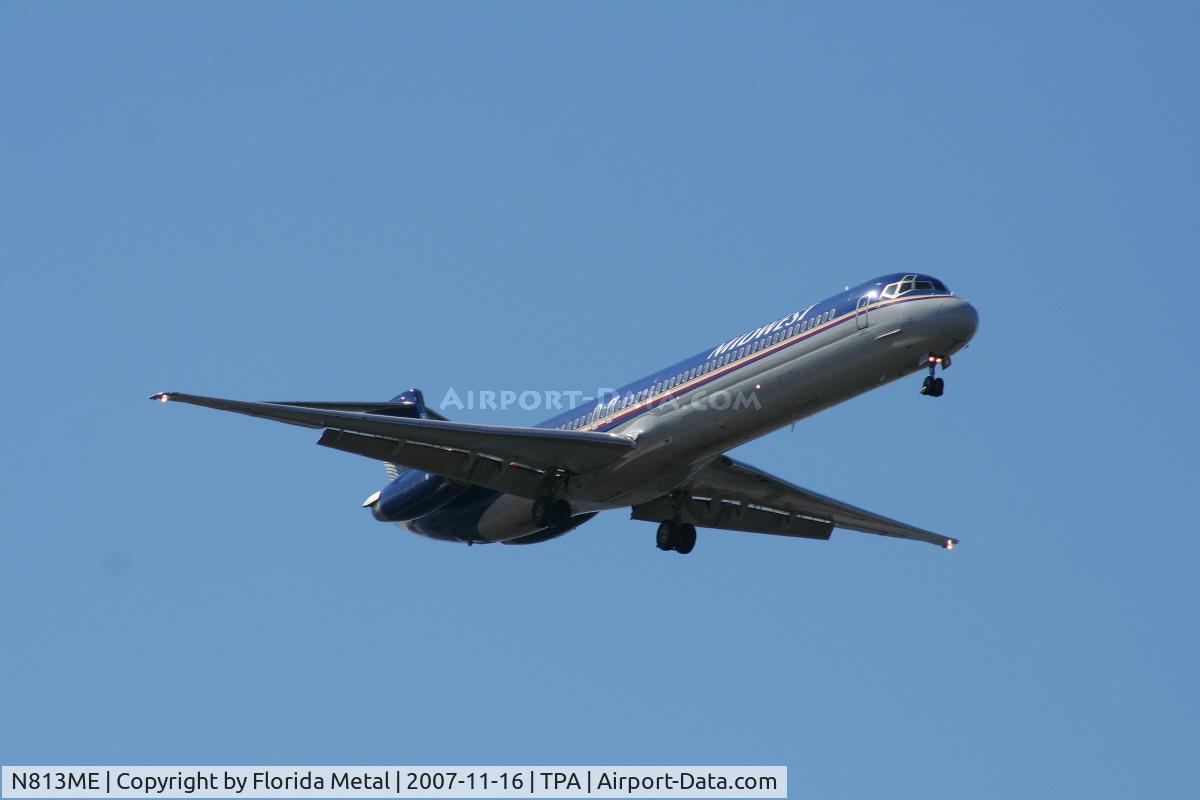 N813ME, 1981 McDonnell Douglas MD-81 (DC-9-81) C/N 48007, Midwest