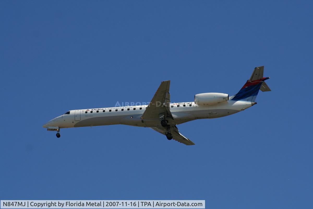 N847MJ, 2001 Embraer EMB-145LR C/N 145517, Delta Connection