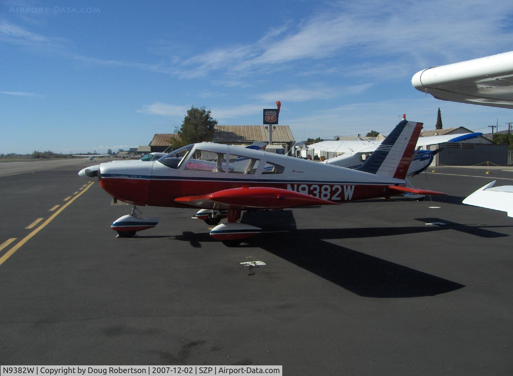 N9382W, 1968 Piper PA-28-235 C/N 28-11075, 1968 Piper PA-28-235 CHEROKEE 235, Lycoming O-540-B4B5 235 Hp