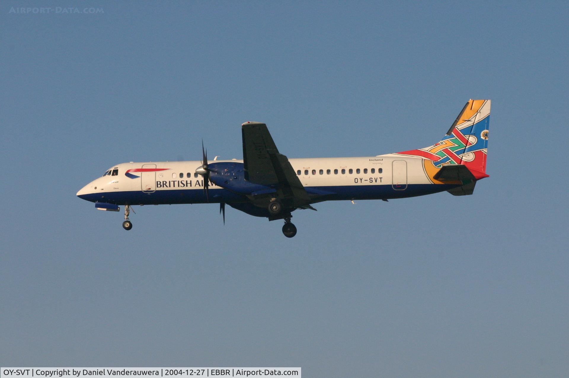 OY-SVT, 1993 British Aerospace ATP C/N 2062, arrival to rwy 25L