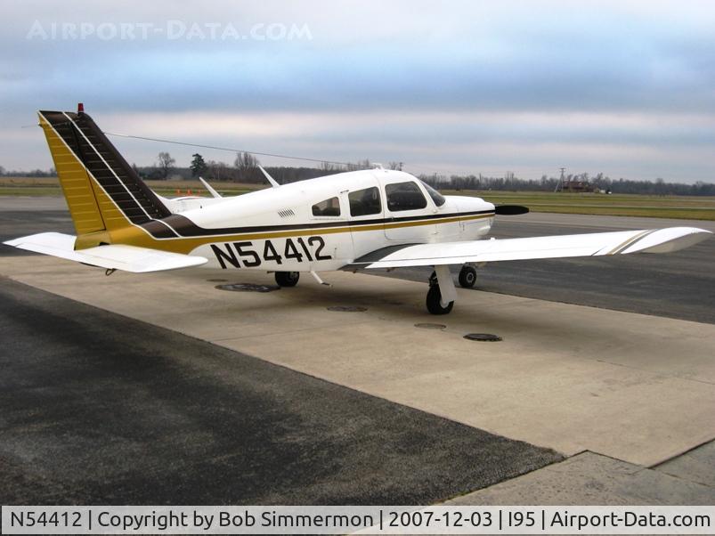 N54412, 1973 Piper PA-28R-200 C/N 28R-7435098, On the ramp at Kenton, OH