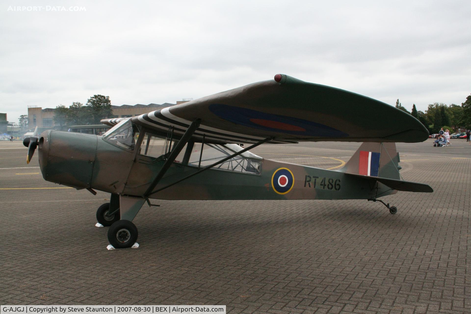 G-AJGJ, 1944 Taylorcraft J Auster 5 C/N 1147, RAF Benson Families Day, RAF Benson, Oxfordshire, England - August 2007