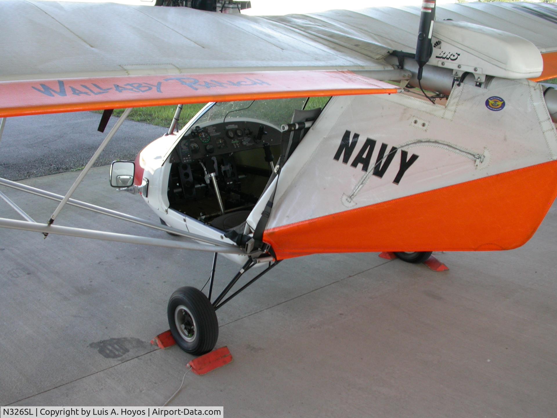 N326SL, 2002 Flightstar IISL C/N 326, left rear