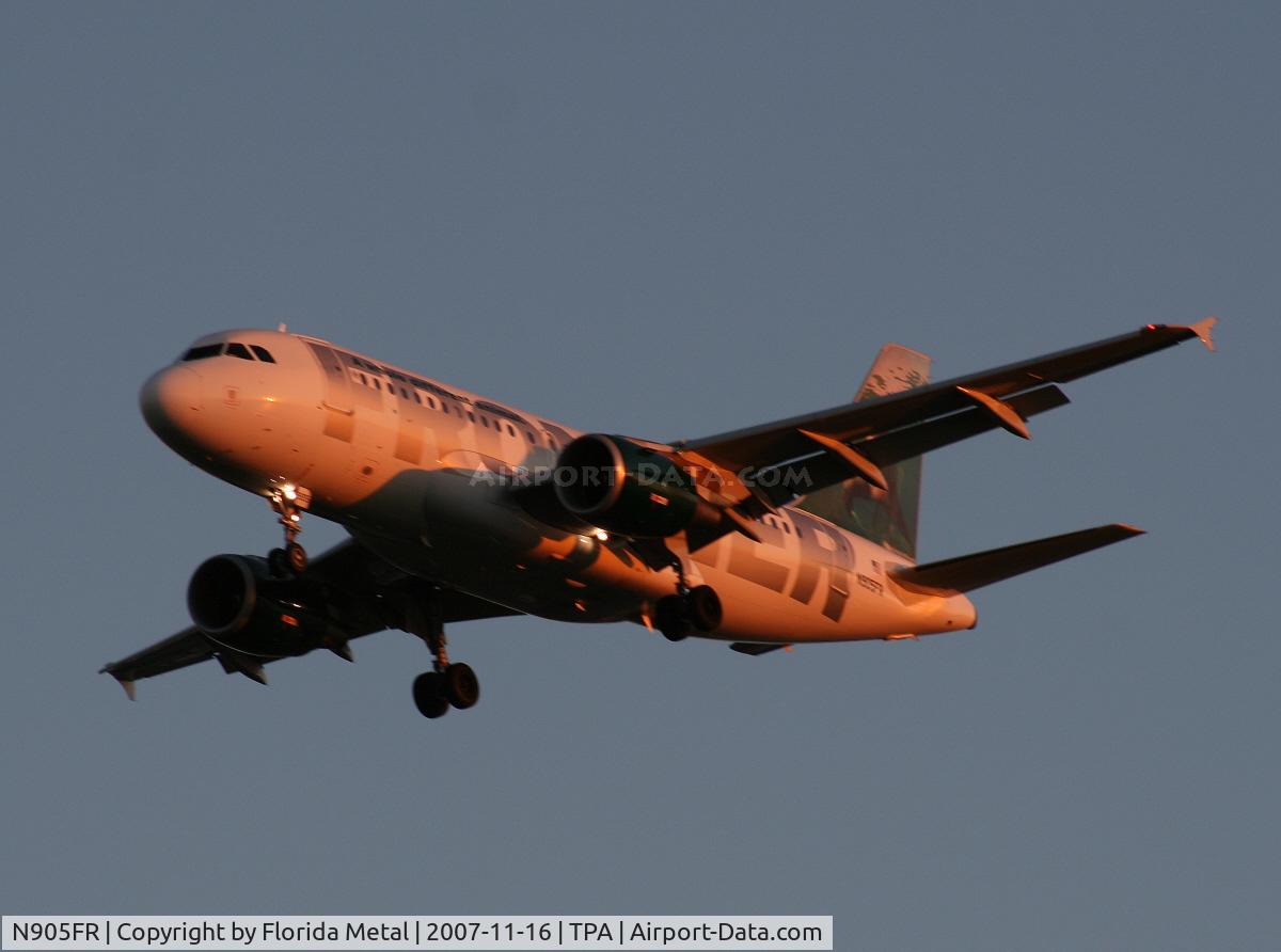 N905FR, 2001 Airbus A319-111 C/N 1583, Sherman the Seal