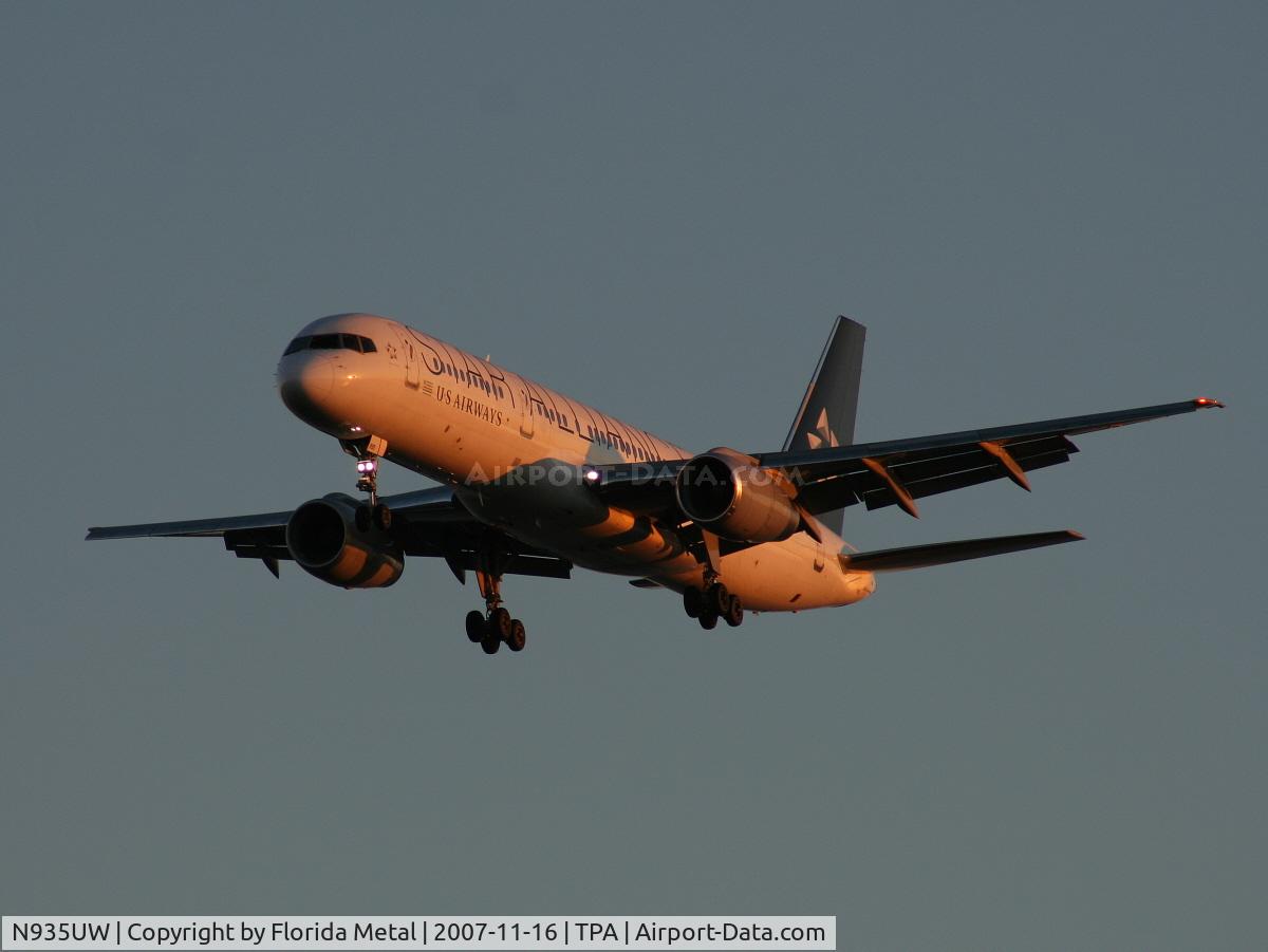 N935UW, 1994 Boeing 757-2B7 C/N 27201, US Airways