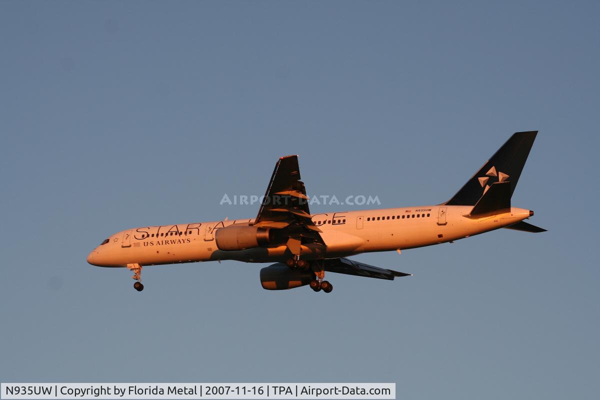 N935UW, 1994 Boeing 757-2B7 C/N 27201, US Airways
