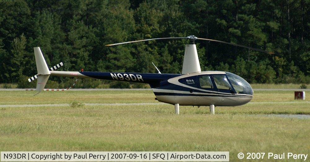N93DR, 2003 Robinson R44 II C/N 10208, Spotted at Suffolk Executive