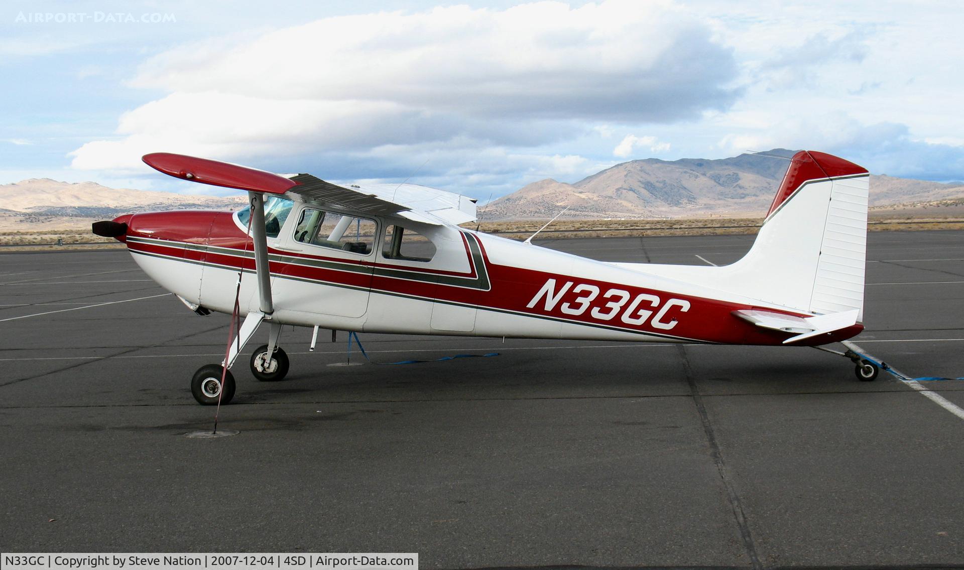 N33GC, 1954 Cessna 180 C/N 30913, 1954 Cessna 180 @ Reno-Stead